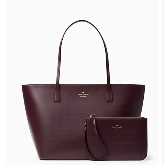 kate spade Handbags - Kate spade handbag with matching wristlet